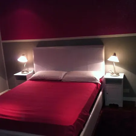 Carmen Bed & Breakfast 3*